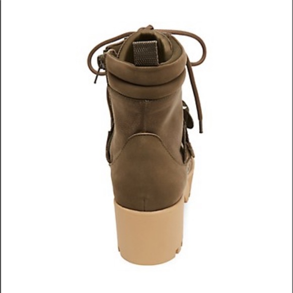 Steve Madden Lace-Up boots - Picture 3 of 5